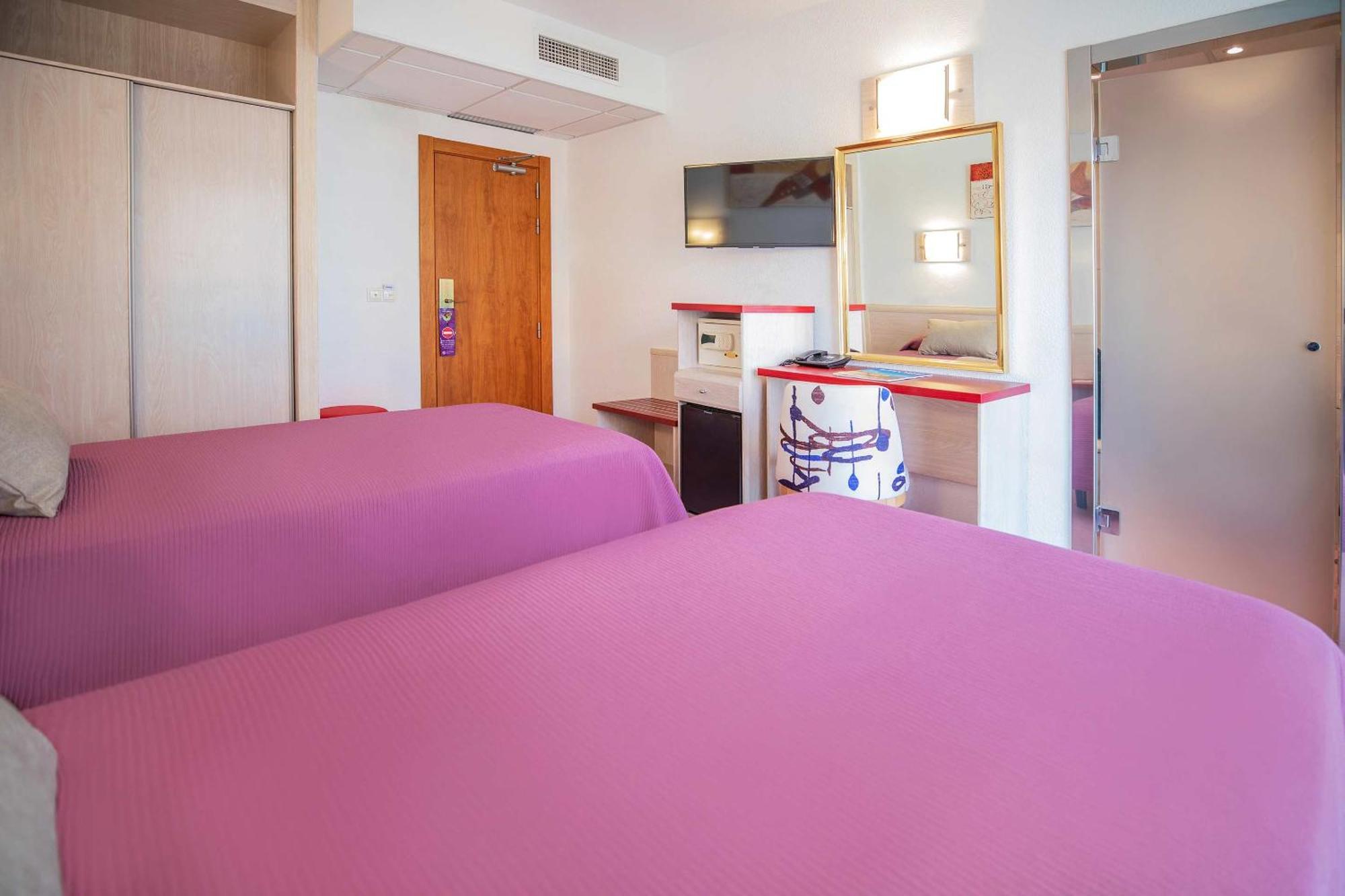 Hotel Servigroup Venus Benidorm Zimmer foto
